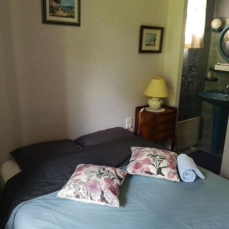 Chez Eliane Appartement Villeneuve-la-Comptal Buitenkant foto